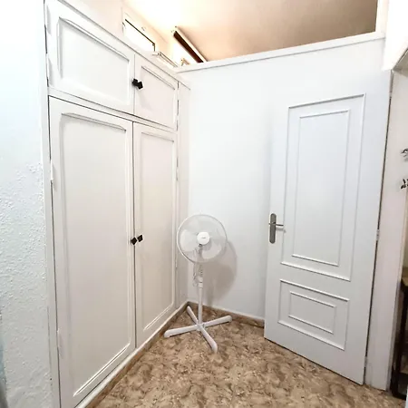 Апартаменты Bellavista Basement Арона