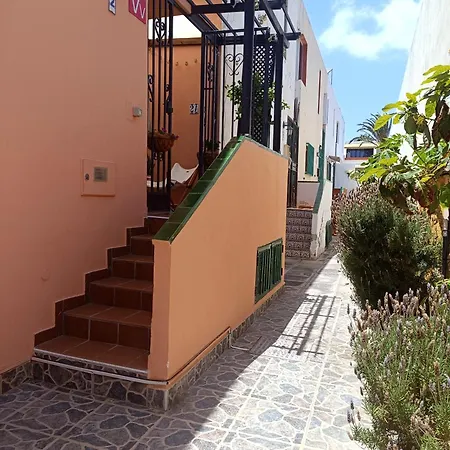 Bellavista Basement Апартаменты *